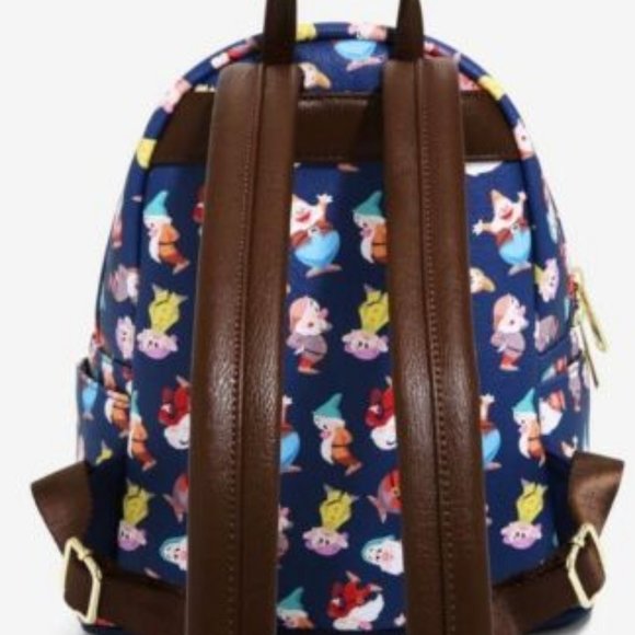 Loungefly Disney Snow White and the Seven Dwarfs All Over Exclusive Backpack NWT - Picture 3 of 4